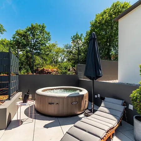 Villa Jackal House Lovrec
